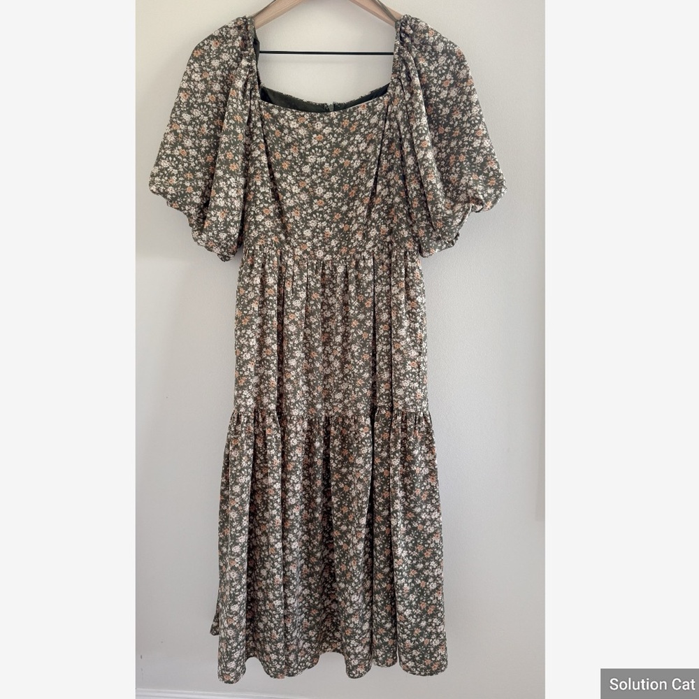 Carly Jean Los Angeles  Puff Sleeve Dress